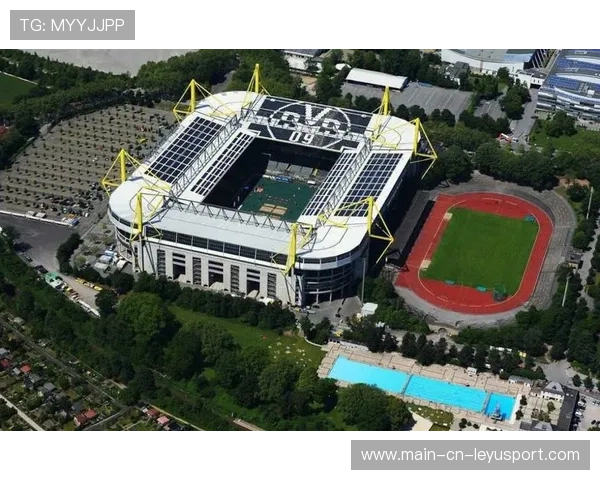 多特蒙德新人强势崛起，连续突破引爆威斯特法伦